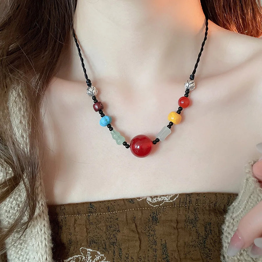 Vintage Ethnic Style Stone Resin Geometric Circular Pendant Bead Necklace Collarbone Chain Choker Aesthetic Jewelry For Women