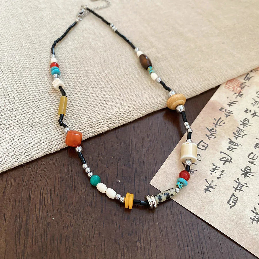 Vintage Ethnic Style Stone Resin Geometric Circular Pendant Bead Necklace Collarbone Chain Choker Aesthetic Jewelry For Women