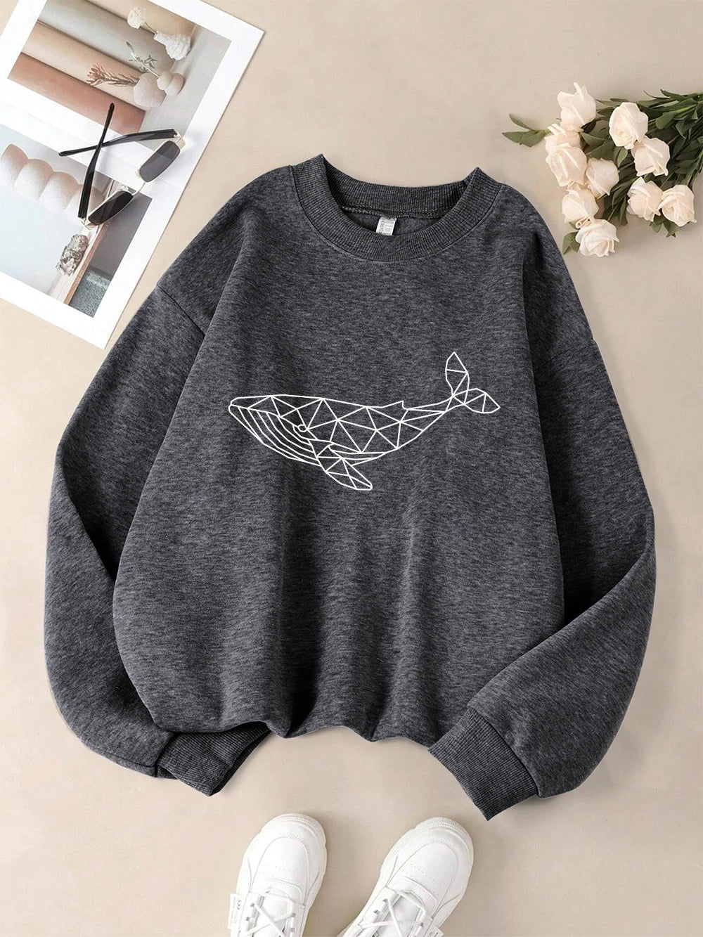 Simple Sketch Whale Printing Sweatshirts Womens Fleece Warm Casual Hoodies Crewneck Loose Pullover Winter Comfortable Clothes