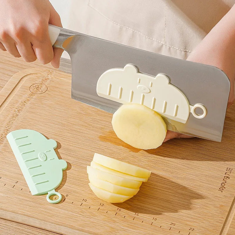 Vegetable Cutting Non Stick Knife Artifact Kitchen Potato Cutting Magnetic Suction Creative Vegetable Cutting Artifact Gadget