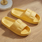 2025 Women Soft Sole Cloud Slippers Thick Platform Indoor Outdoor Beach Sandals Summer EVA Non Slip Flip Flops