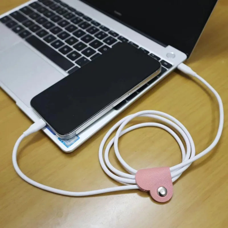 Heart-Shaped Faux Leather Cable Cord Winder Organizer Cable Management Clips for Headphones