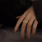 New Trendy Two-color Black Heart Rings For Women Minimalist Aesthetic Drop Of Oil Open Rings Female Metal Punk Party Jewelry