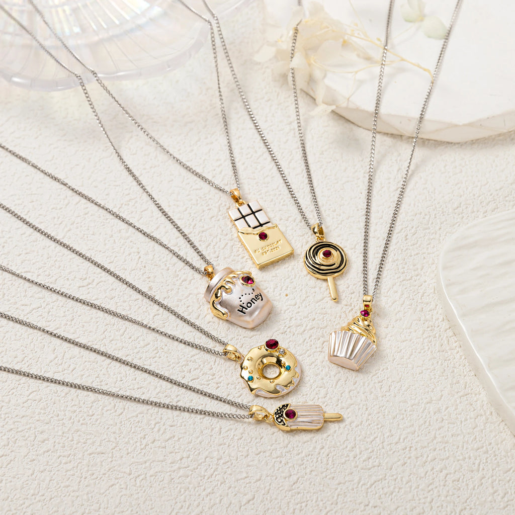 18K gold-plated ladies' cute food, fun Y2K dessert pendant necklace suitable for girls and teenagers