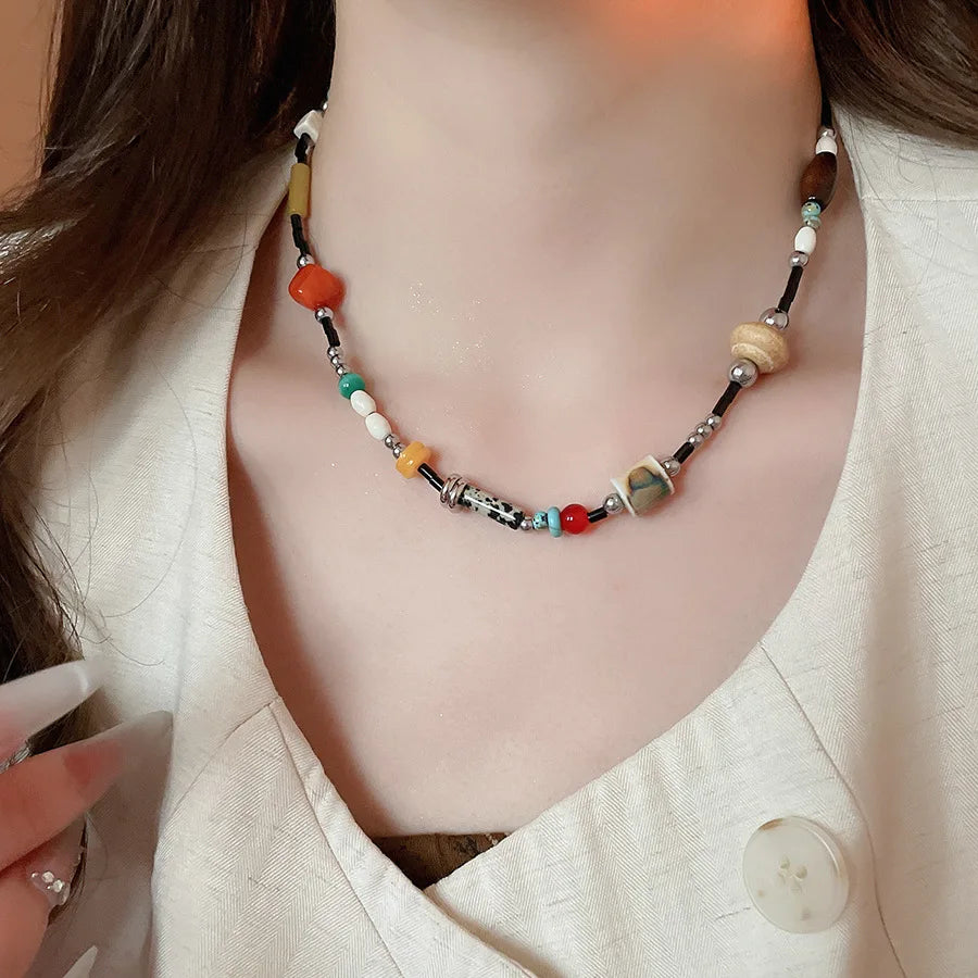 Vintage Ethnic Style Stone Resin Geometric Circular Pendant Bead Necklace Collarbone Chain Choker Aesthetic Jewelry For Women