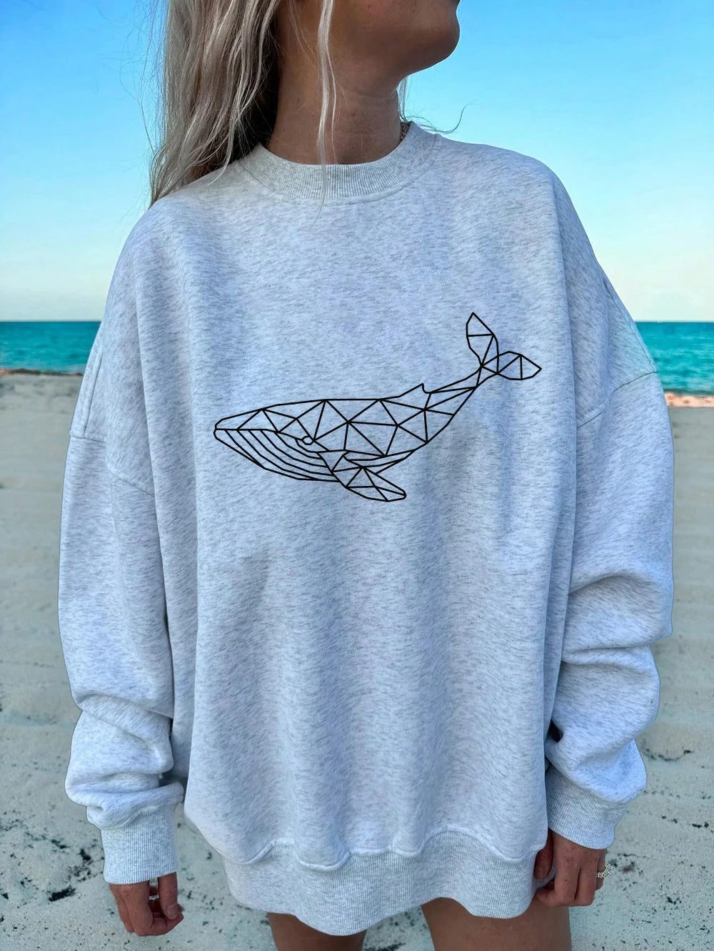 Simple Sketch Whale Printing Sweatshirts Womens Fleece Warm Casual Hoodies Crewneck Loose Pullover Winter Comfortable Clothes