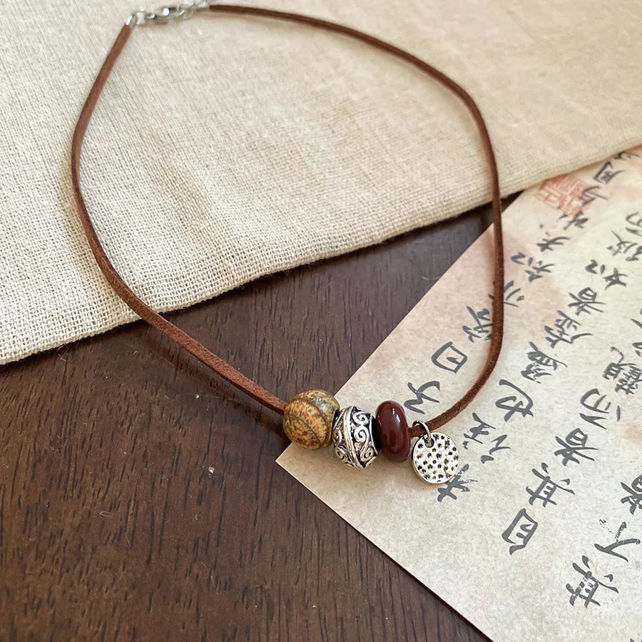 Vintage Ethnic Style Stone Resin Geometric Circular Pendant Bead Necklace Collarbone Chain Choker Aesthetic Jewelry For Women