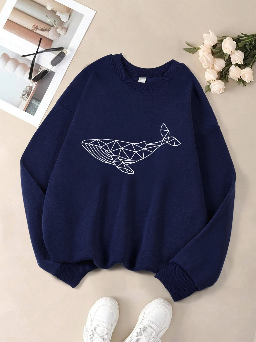 Simple Sketch Whale Printing Sweatshirts Womens Fleece Warm Casual Hoodies Crewneck Loose Pullover Winter Comfortable Clothes