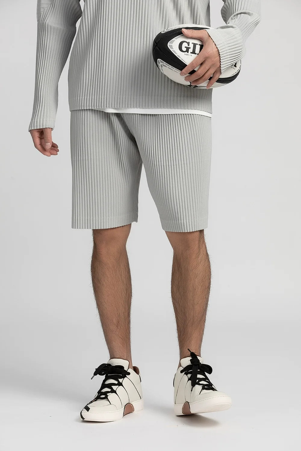 Miyake Pleated Shorts For Men Clothing Loose Casual Shorts Summer Clothes For Men Gym Sport Shorts Men Drawstring Pants