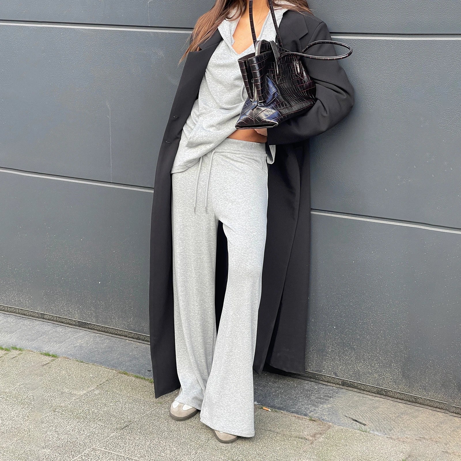 Women Autumn Vintage Two Piece Outfits Pants Sets Long Sleeve Hoodie Sweatshirts and Pants Solid Activewear Set with Pockets
