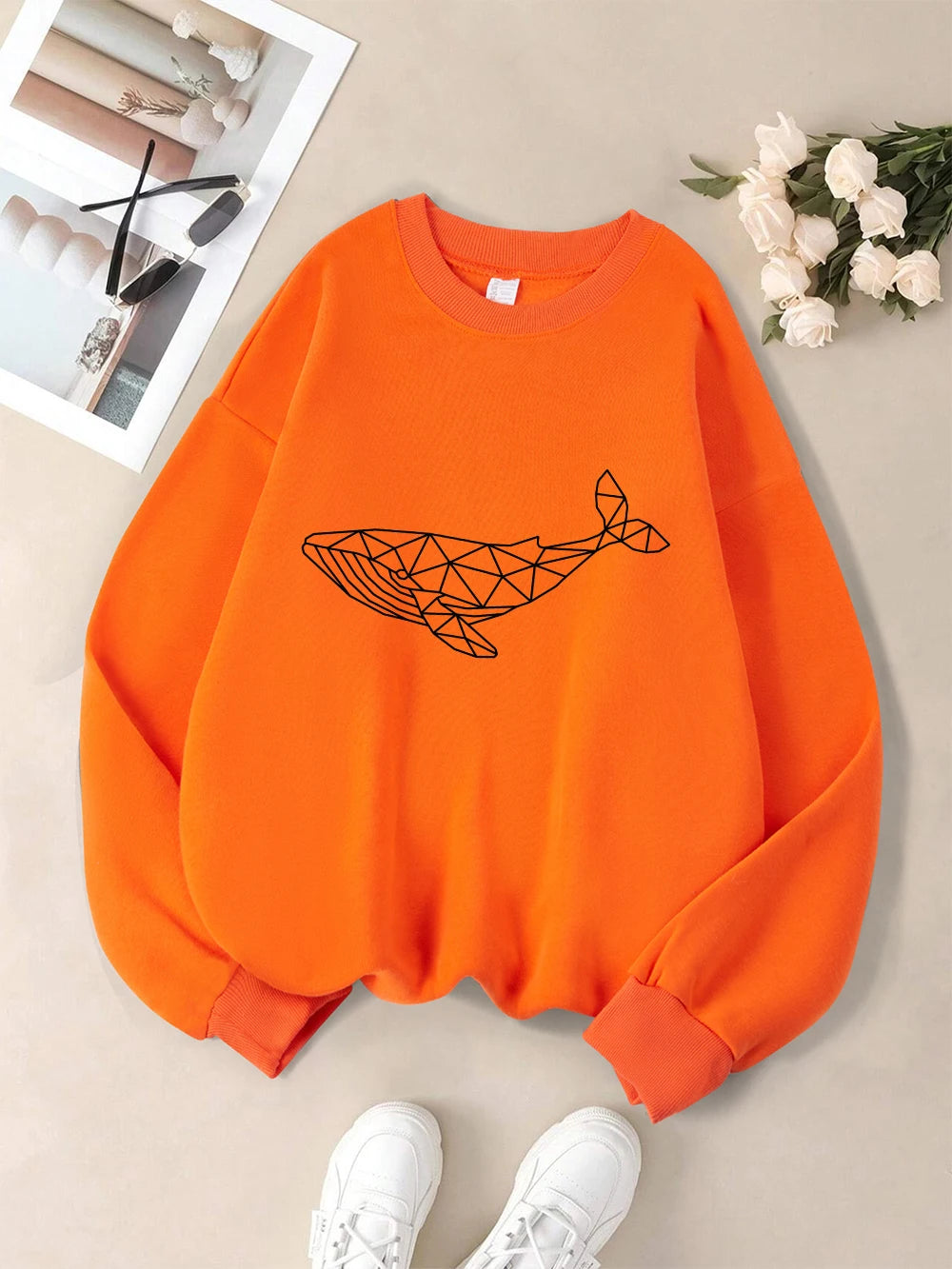 Simple Sketch Whale Printing Sweatshirts Womens Fleece Warm Casual Hoodies Crewneck Loose Pullover Winter Comfortable Clothes